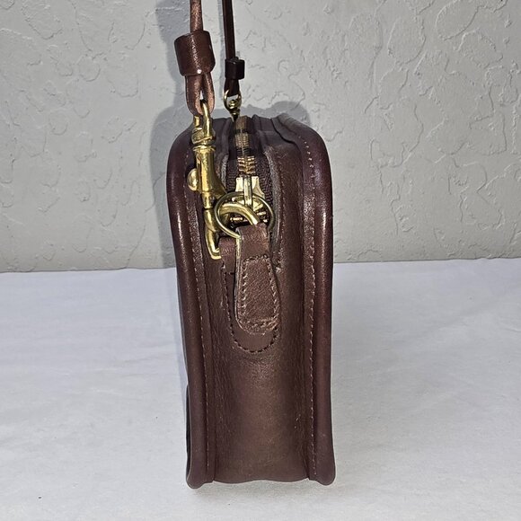 Vintage Coach Carnival 9925 Milk Chocolate Brown Leather Crossbody Shoulder Bag - Picture 8 of 14